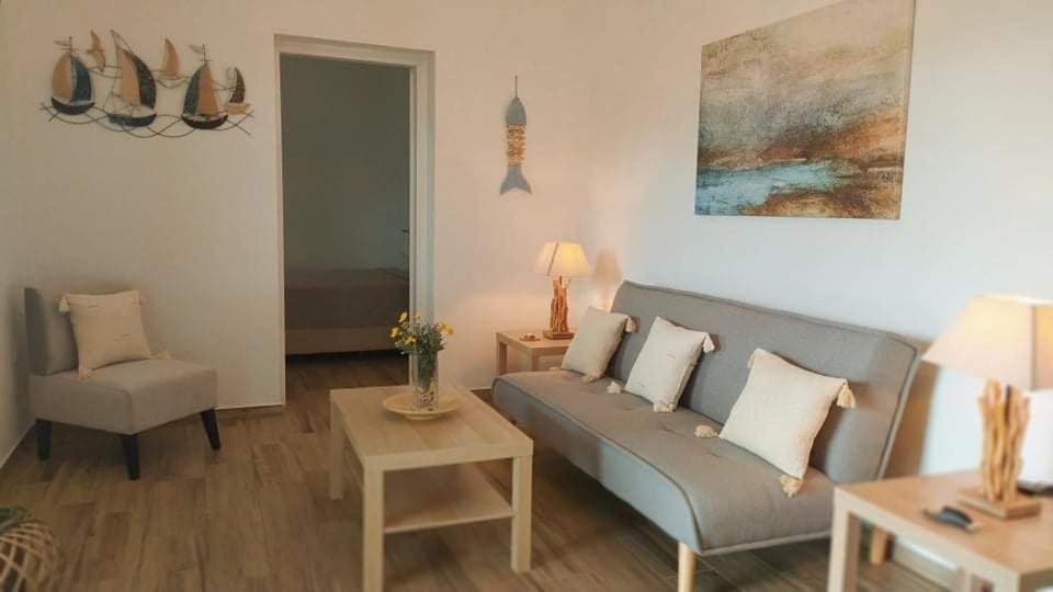 Geoni'S Villa & Garden Spa อพอลโลเนีย ภายนอก รูปภาพ